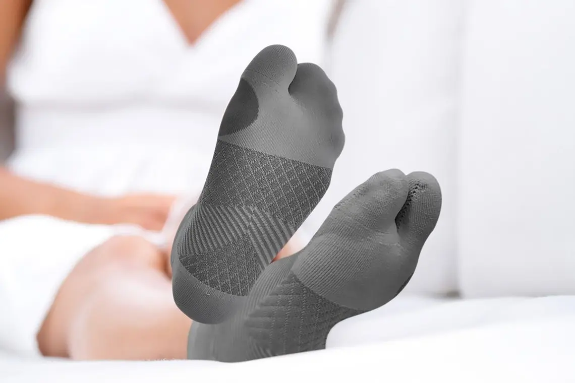 компресиращ чорап за халукс валгус