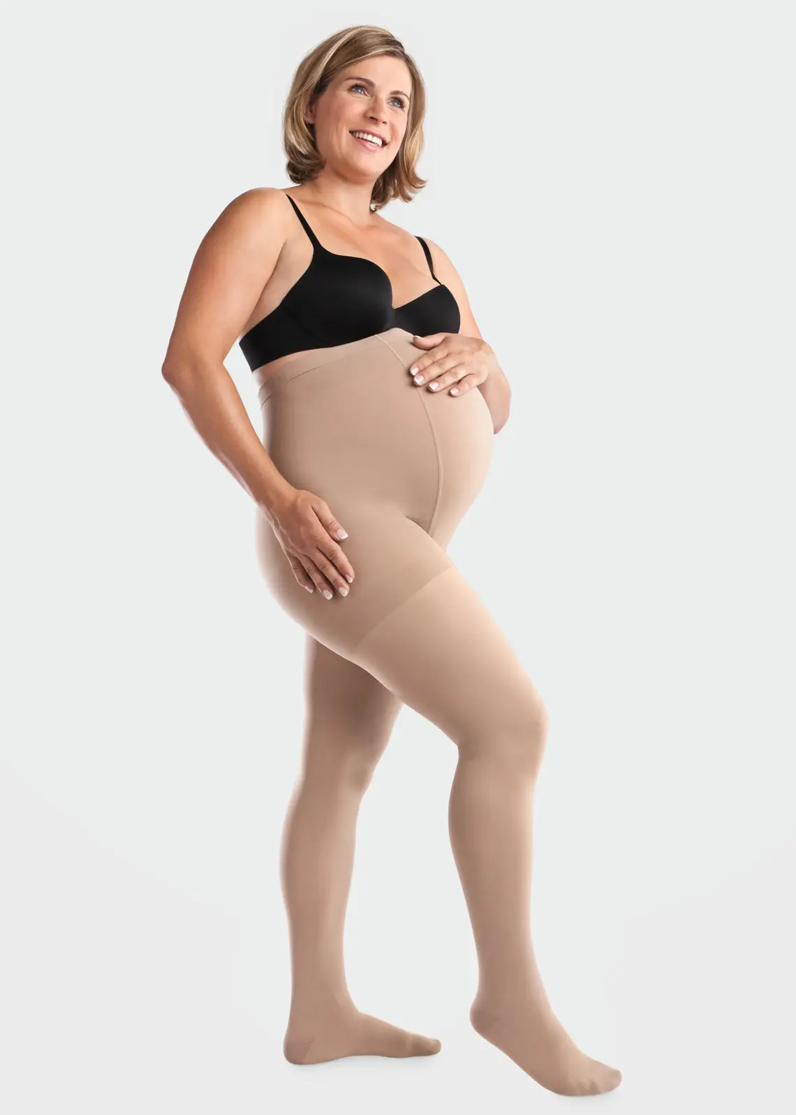 Чорапогащи за беменни при разширени вени, тромбози и отоци в краката - бежови 