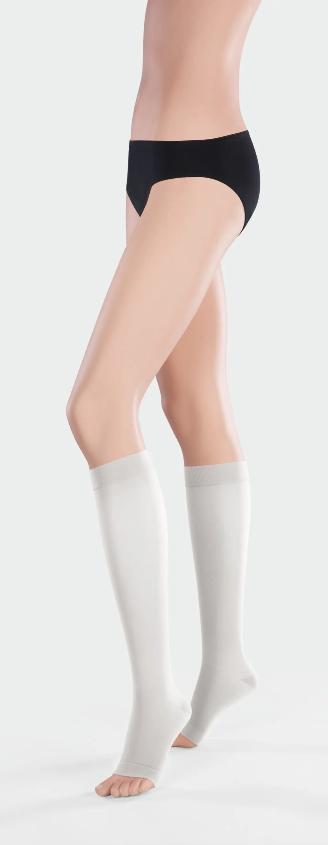 3/4 чорапи за паякообразни и разширени вени, тромбози и при отоци в краката - дамски - бели - без покритие на пръсти
